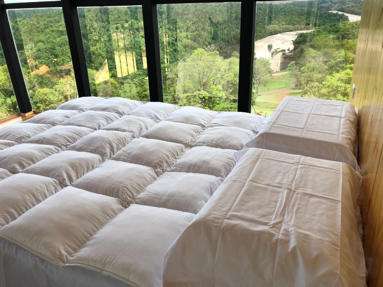Natucenter Hospedaje Presidente Franco 外观 照片