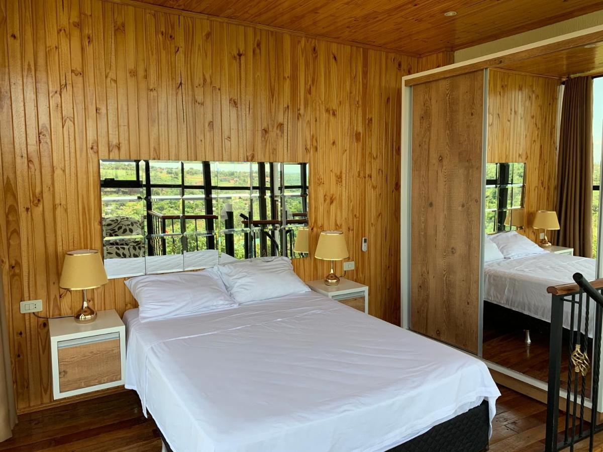 Natucenter Hospedaje Presidente Franco 外观 照片